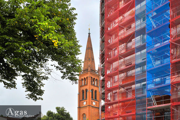 Carré Voltaire - Die Zwölf-Apostel-Kirche & Baustellenimpression (1)