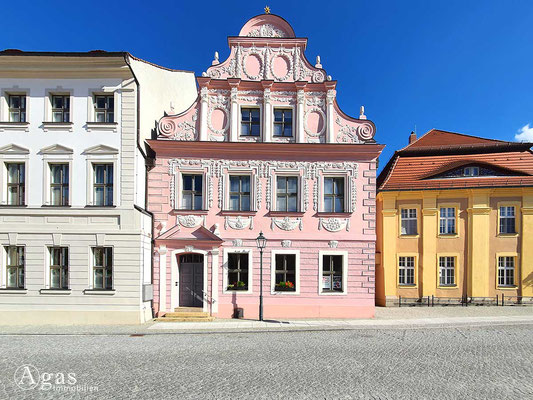 Immobilienmakler Luckau - Schmuckgiebelhaus (1695) am Markt