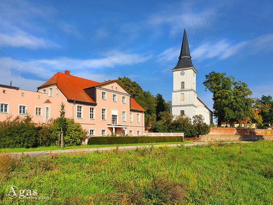 Immobilienmakler Wustermark - Kirche Dyrotz - Pfarrsprengel Wustermark