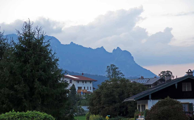 Die "Liegende Hexe" vom Buchenhaus aus gesehen