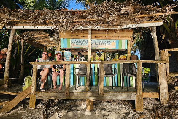 Beach Bar Koko Loko am Anse Lazio auf Praslin, Seychellen