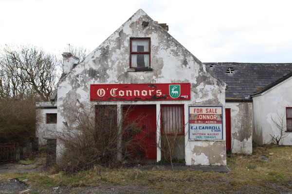 DUNBEK, IRELAND - 2012