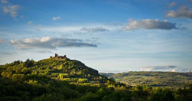 Vue panoramique du château de Calmont d'olt, Espalion, Aveyron