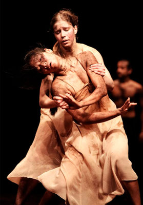 "The Rite of Spring" - choreography: Pina Bausch - dancer: Mareike Franz_02