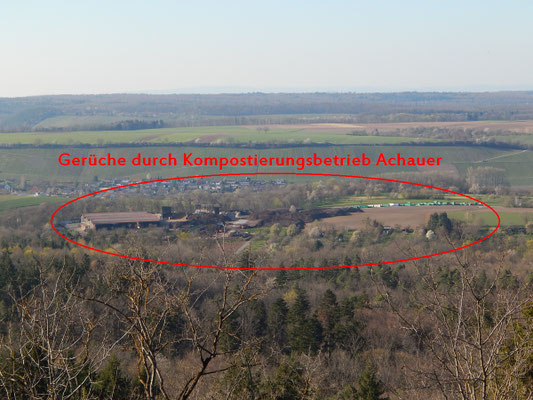 Blick vom Weißen Steinbruch auf den Kompostierbetrieb