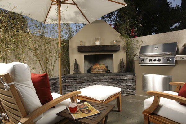 Eine Terrasse braucht einen neuen Bodenbelag mit Platten oder Kies? Wir übernehmen für Sie die Planung und Ausführung mit oder ohne Architekt. Sie entscheiden wer Ihre Handwerksarbeiten ausführt. Gipser, Maurer oder Abbrucharbeiten übernimmt Hausmann 