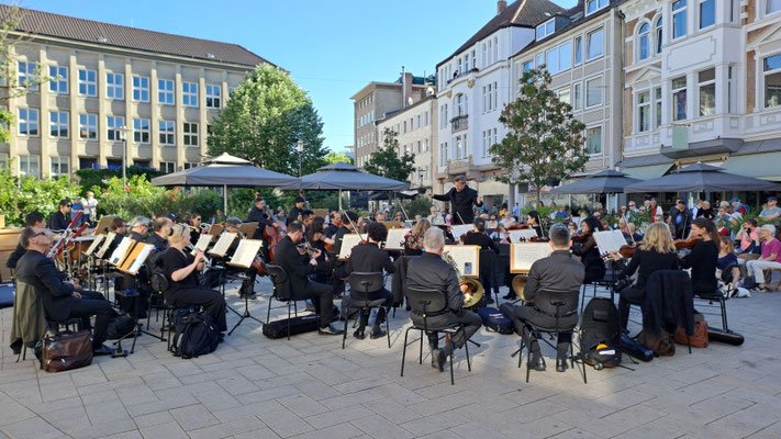 TfN-Philharmonie, Pop-Up-Konzert 28.05.2026, Foto: Siggi Stern