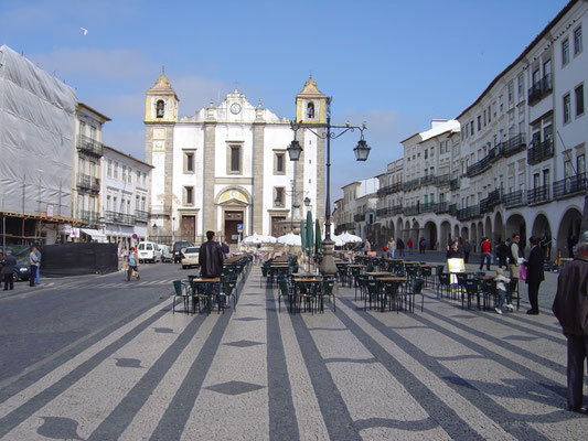 Evora