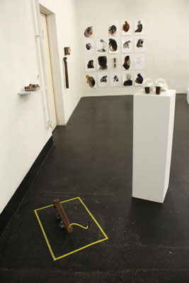 SKIN/SKIM Eva Hradil - sculptures, Jenny Lundgren - ink on paper, basement, Vienna