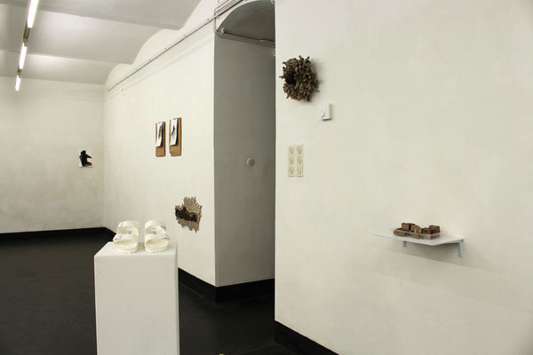 SKIN/SKIM Eva Hradil - sculptures, Jenny Lundgren - ink on paper, basement, Vienna