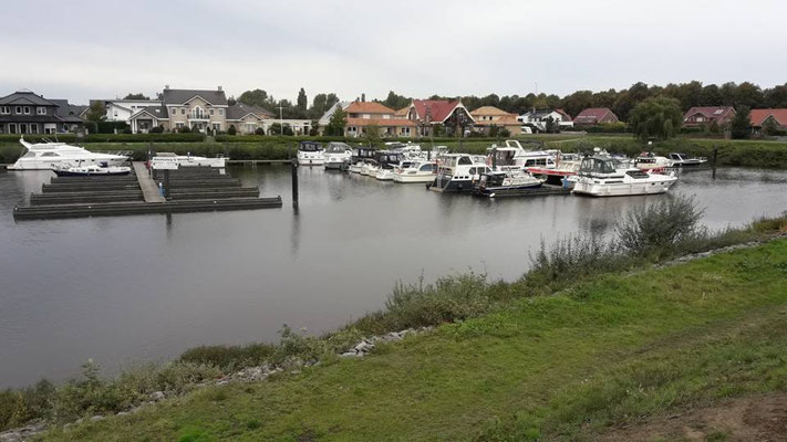 Der Yachthafen von Haren