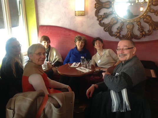 Pause repas au Trait-d'Union à Paris