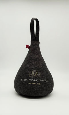 The Bold (L) mit Logo " The Fontenay" , Hudson Farbe Metall