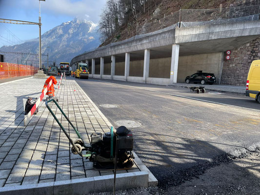 Bahnhof, Schwanden