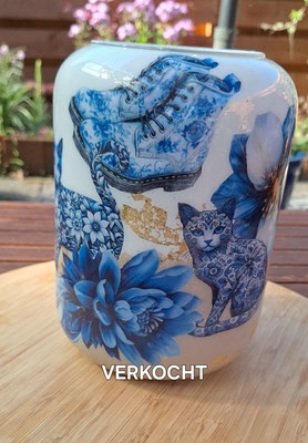 Vaas katten Delfts blauw reverse decoupage  VERKOCHT