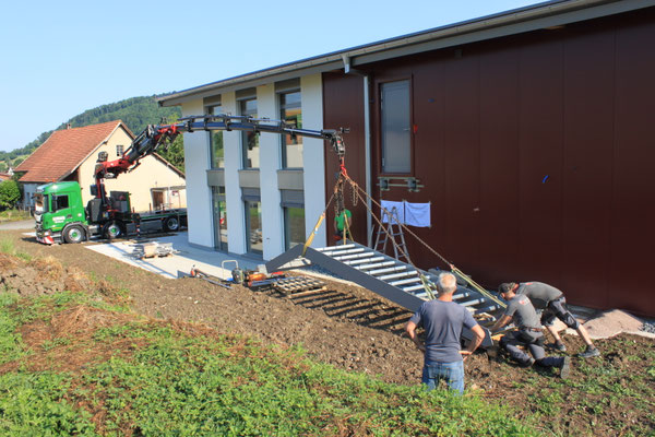 Montage Aussenfluchttreppe, Foto 1/6, Juli 2025