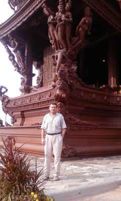 Pattaya, Sanctuary of Truth