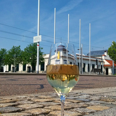 One Glas