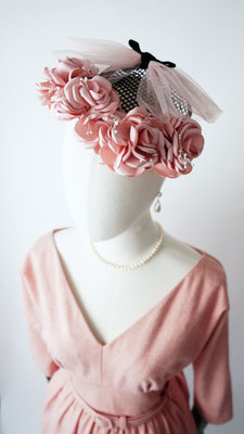 Midcentury, 1950s style inspiration: paired with pearl jewelry and the floral hat "Rose" by Prettie Lanes (also available).