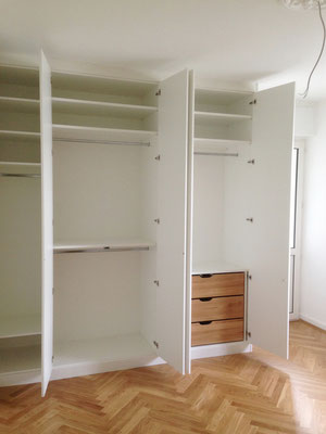 www.der-einbauschrank.de / Schlafzimmereinbauschrank weiß