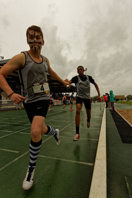 Nathan et Etienne - 4x400m