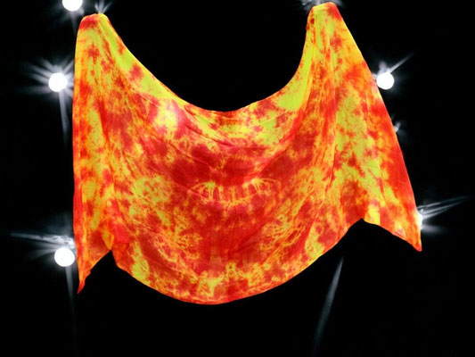 "Flame" Batik aus Rot und Gelb