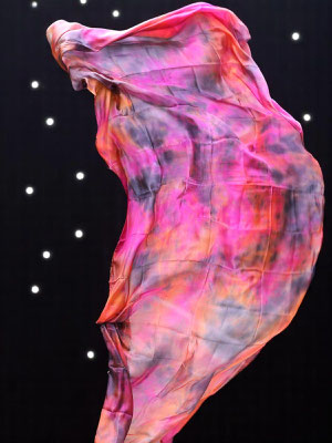 "Autumn" Batik aus Orange, Schwarz und Pink