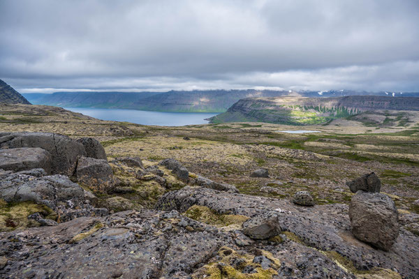 Durch die Berge zur Westfjord Südküste
