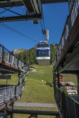 Seilbahn auf den Alp Trider Sattel