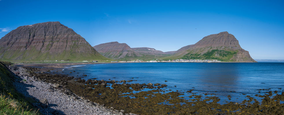 Blick auf Bolungarvík