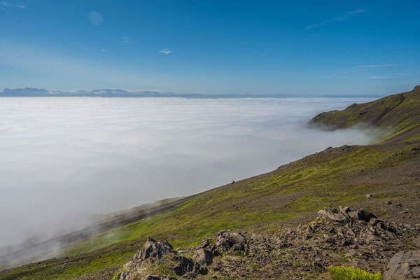 Nebelmeer beim Pass Hellisheiði eystri (655 m)