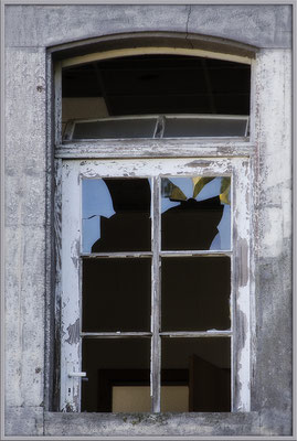 Bruchstücke - © Helga Jaramillo Arenas - Fotografie und Poesie / Oktober 2018