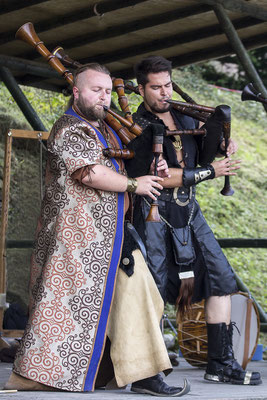 Die Spielleute Tarranis/Mittelalterfest auf der Ronneburg 2017 - © Helga Jaramillo Arenas - Fotografie und Poesie / Oktober 2017