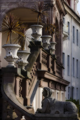 Gut bewacht / Barockschloß Lichtenwalde - © Helga Jaramillo Arenas - Fotografie und Poesie / Oktober 2017