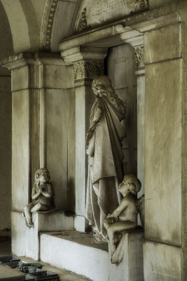 Veränderte Lebenswelten - © Helga Jaramillo Arenas - Fotografie und Poesie / Juli 2025