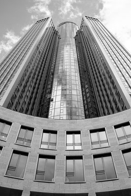 Tower 185 - © Helga Jaramillo Arenas - Fotografie und Poesie / August 2017