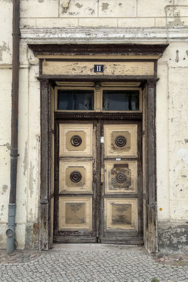 Hereinspaziert - © Helga Jaramillo Arenas - Fotografie und Poesie / Mai 2025