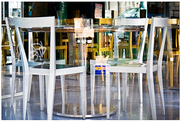 Ich bitte zu Tisch - © Helga Jaramillo Arenas - Fotografie und Poesie / Mai 2013