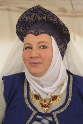 Majestätisch/Mittelalterfest auf der Ronneburg 2017 - © Helga Jaramillo Arenas - Fotografie und Poesie / September 2017