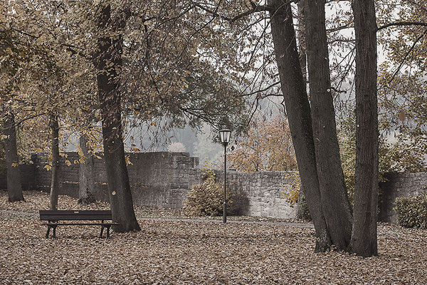 An der alten Stadtmauer - © Helga Jaramillo Arenas - Fotografie und Poesie / Januar 2017