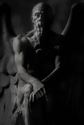 Herrscher von Licht und Schatten (2) - © Helga Jaramillo Arenas - Fotografie und Poesie / April 2018