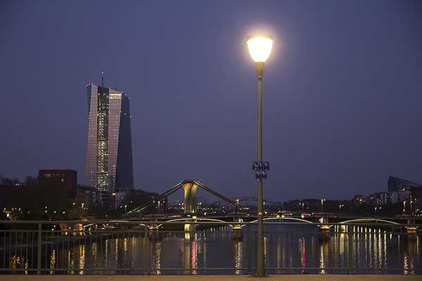 Brücken / Frankfurt am Main - © Helga Jaramillo Arenas - Fotografie und Poesie / Juni 2017