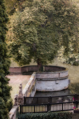 Wundersame Wege / Schloß Neuenstein - © Helga Jaramillo Arenas - Fotografie und Poesie / Januar 2020