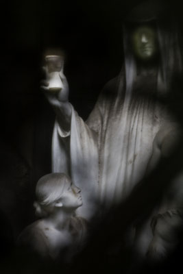 Die gezählte Zeit -  © Helga Jaramillo Arenas - Fotografie und Poesie / Mai 2021