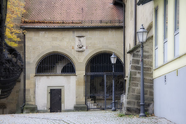 An der Kirche / Öhringen - © Helga Jaramillo Arenas - Fotografie und Poesie / November 2018