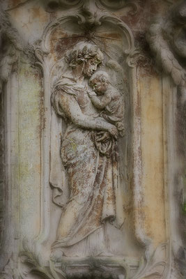 Getragen werden -  © Helga Jaramillo Arenas - Fotografie und Poesie / März 2023
