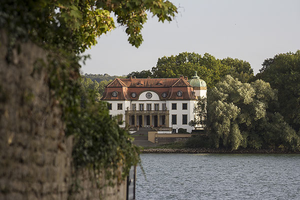 Am anderen Ufer - Eltville am Rhein  -  © Helga Jaramillo Arenas - Fotografie und Poesie / Oktober 2023