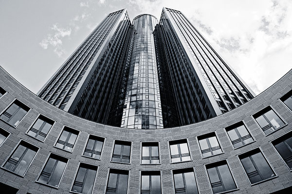 Tower 185 - © Helga Jaramillo Arenas - Fotografie und Poesie / August 2017
