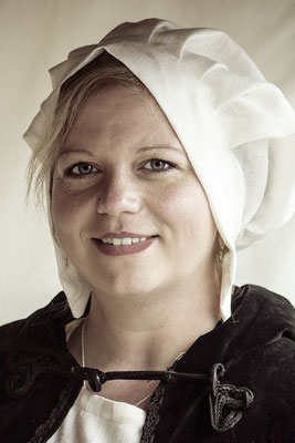 Portrait/Mittelalterfest in Heusenstamm 2017 - © Helga Jaramillo Arenas - Fotografie und Poesie / Oktober 2017
