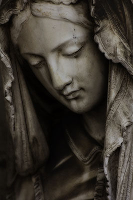 Die Erkenntnis über die immerwährenden Unmöglichkeiten - © Helga Jaramillo Arenas - Fotografie und Poesie / Juli 2018